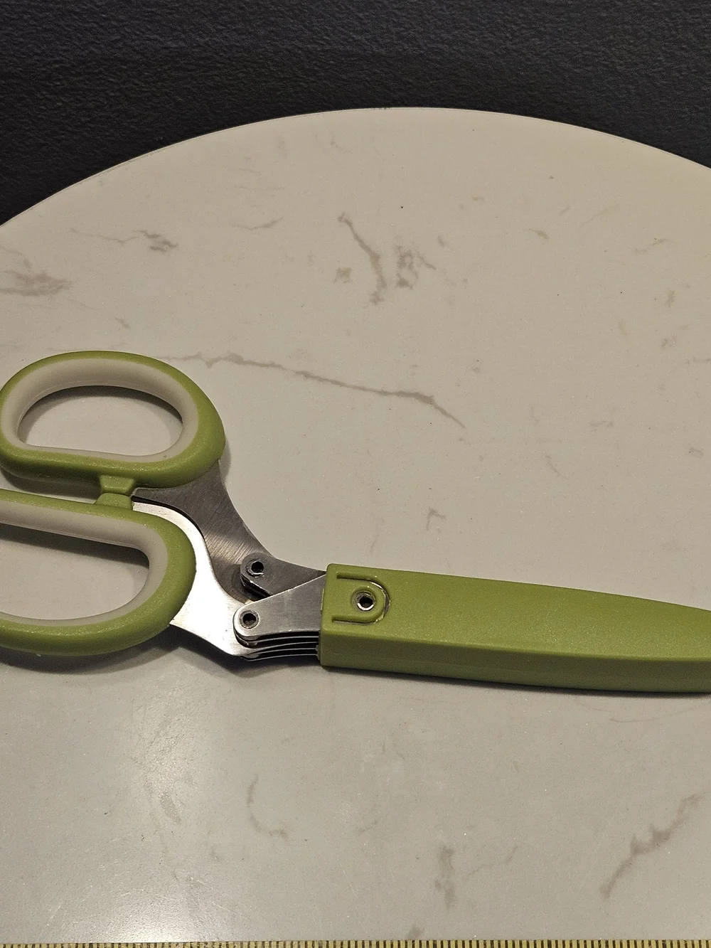 Multi-Blade Herb Scissors in Lime Green